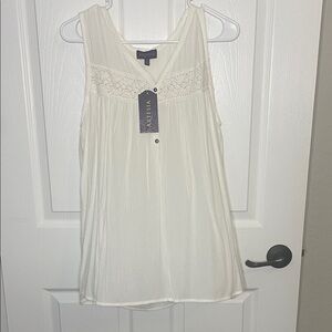 Aryn K Cream Lace Yoke Sleeveless Camisole